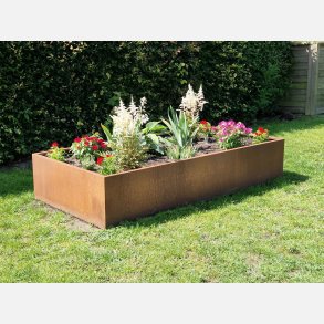 H�jbed i Corten st�l 125 cm. bred og 40 cm. h�j.